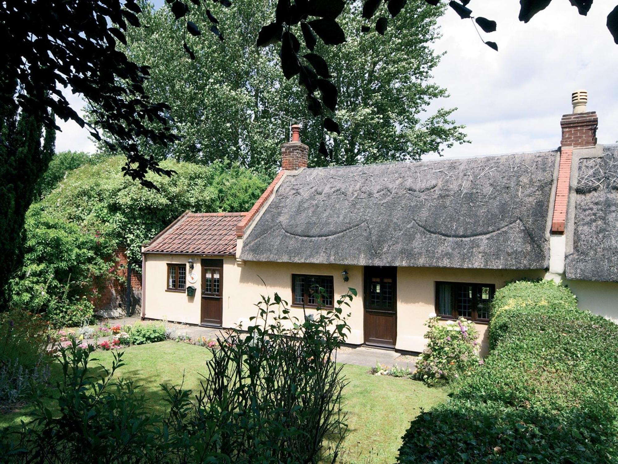 Rose Cottage - E2352 Catfield Dış mekan fotoğraf
